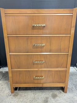 F.S. Harmon Mfg. Co. Mid-Century Modern Four-Drawer Chest