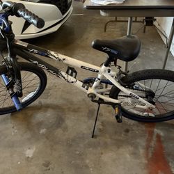 Boys Bike 20inches 