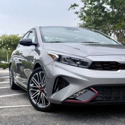 2022 Kia forte gt 