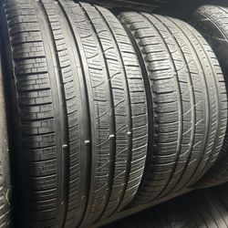 PAIR OF TIRE 305 40 20 PIRELLI 85% LIFE