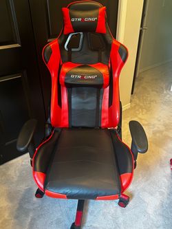 Gaming chair