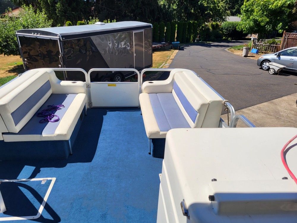 Pontoon Boat 20 ft. for Sale in Oregon City, OR OfferUp