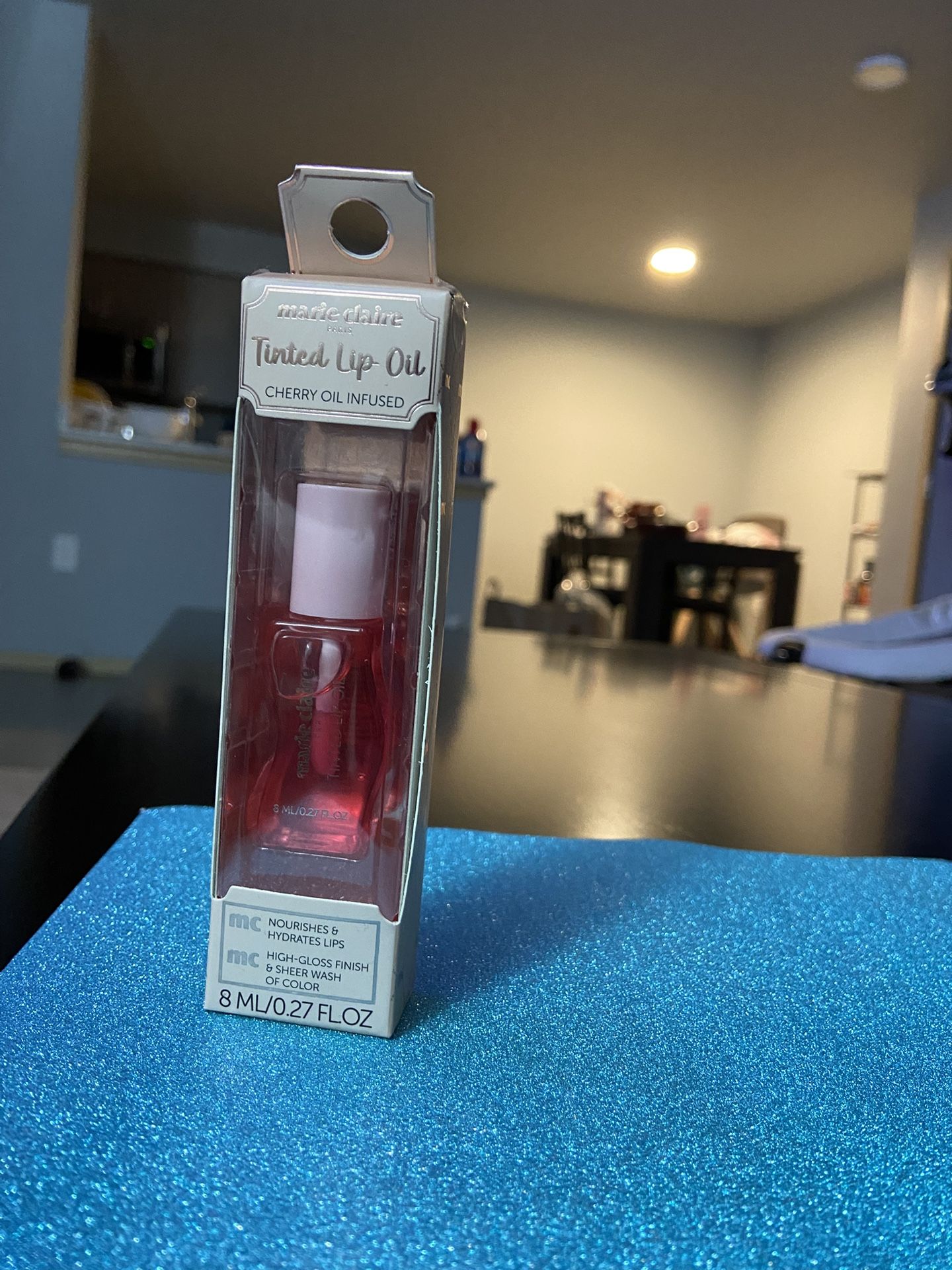 Marie Claire Paris Tinted Lip Oil Cherry Infusas