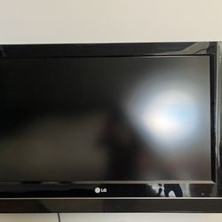 LG 32” TV