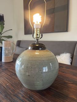 Vintage pottery lamp