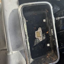 El camino lic plate holder tailgate with light