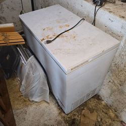 Chest Freezer 