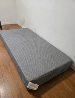 Twin Size Mattress Gray Quilted with metal frame