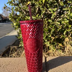 Starbucks 2025 Burgundy Cranberry Chain Linked Venti Tumbler 24oz