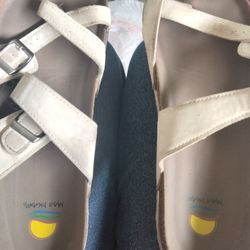 Maui Island Ladies Shoes