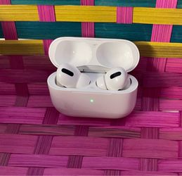 Apple AirPods  pro excellent condition rarely used