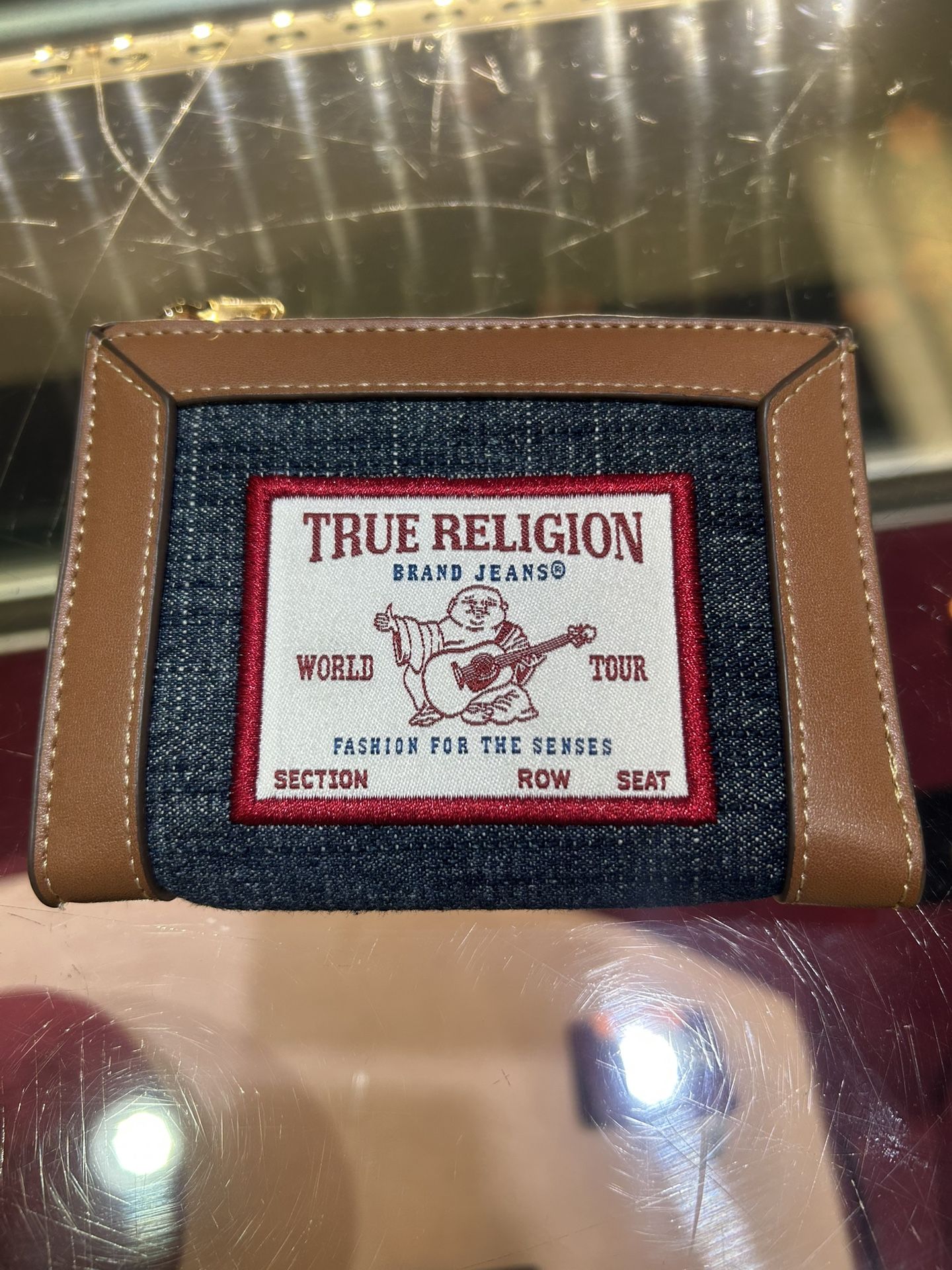 TRUE RELIGION WALLET