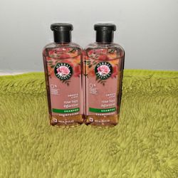 2 Shampoo 13.5oz Herbal Essences Smooth Lisse Rose Hips