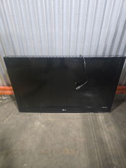LG 47in TV