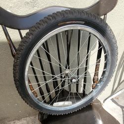 USED  FRONT  BMX  RIM  WITH TIRE  OLD SCHOOL 1989 MODEL 