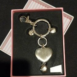 Things Remembered Locket Keychain 