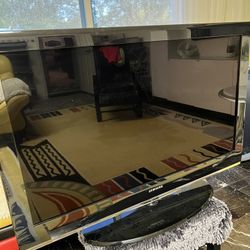 Samsung 40” HD LCD Television