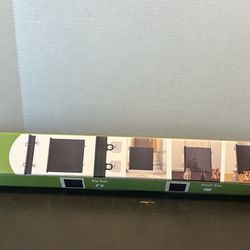 Retractable Door Fence 