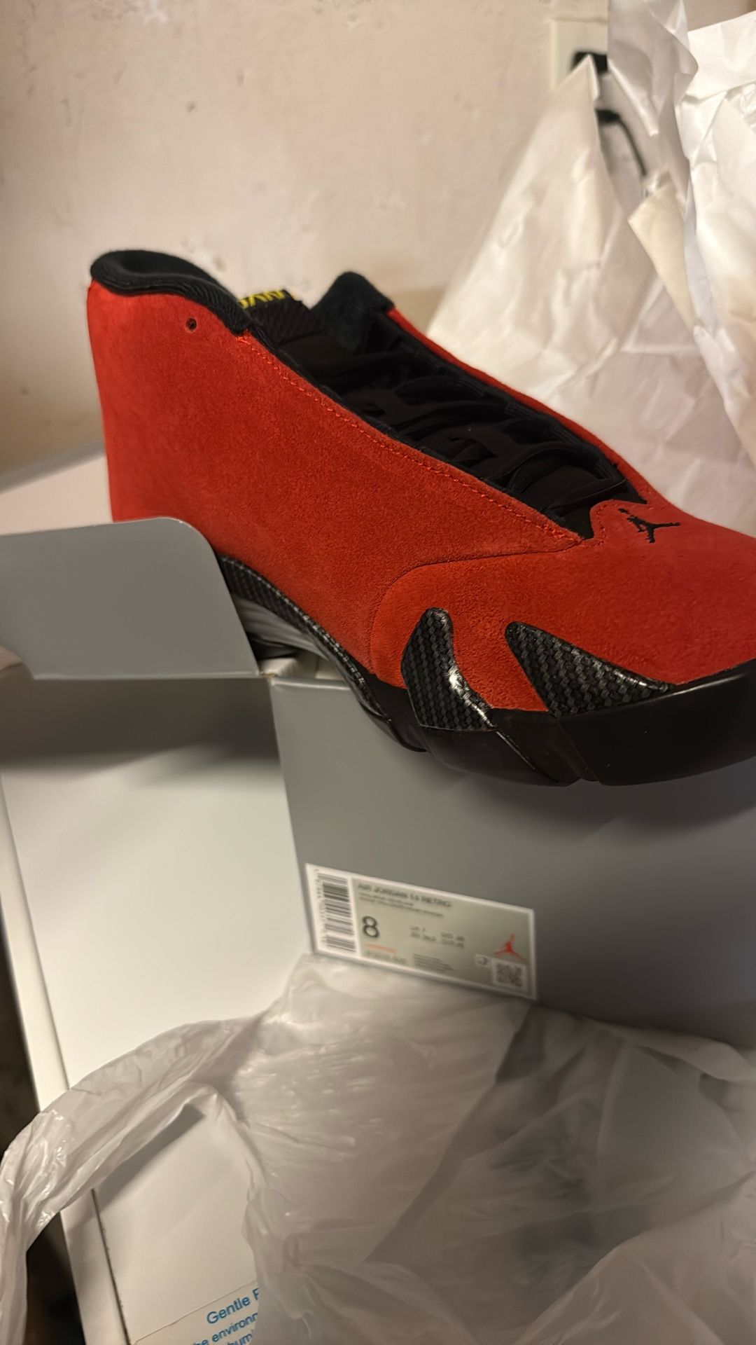 Shoes Jordan 14 Ferrari Red