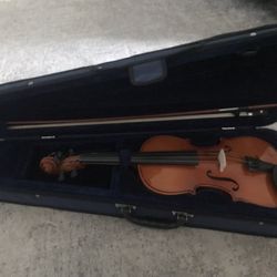 Primavera Violin NEW with Case