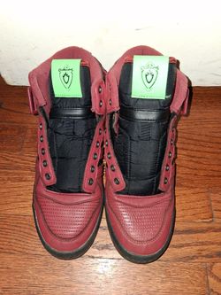 Marvel Red Males Sz. 8 Adidas Shoes