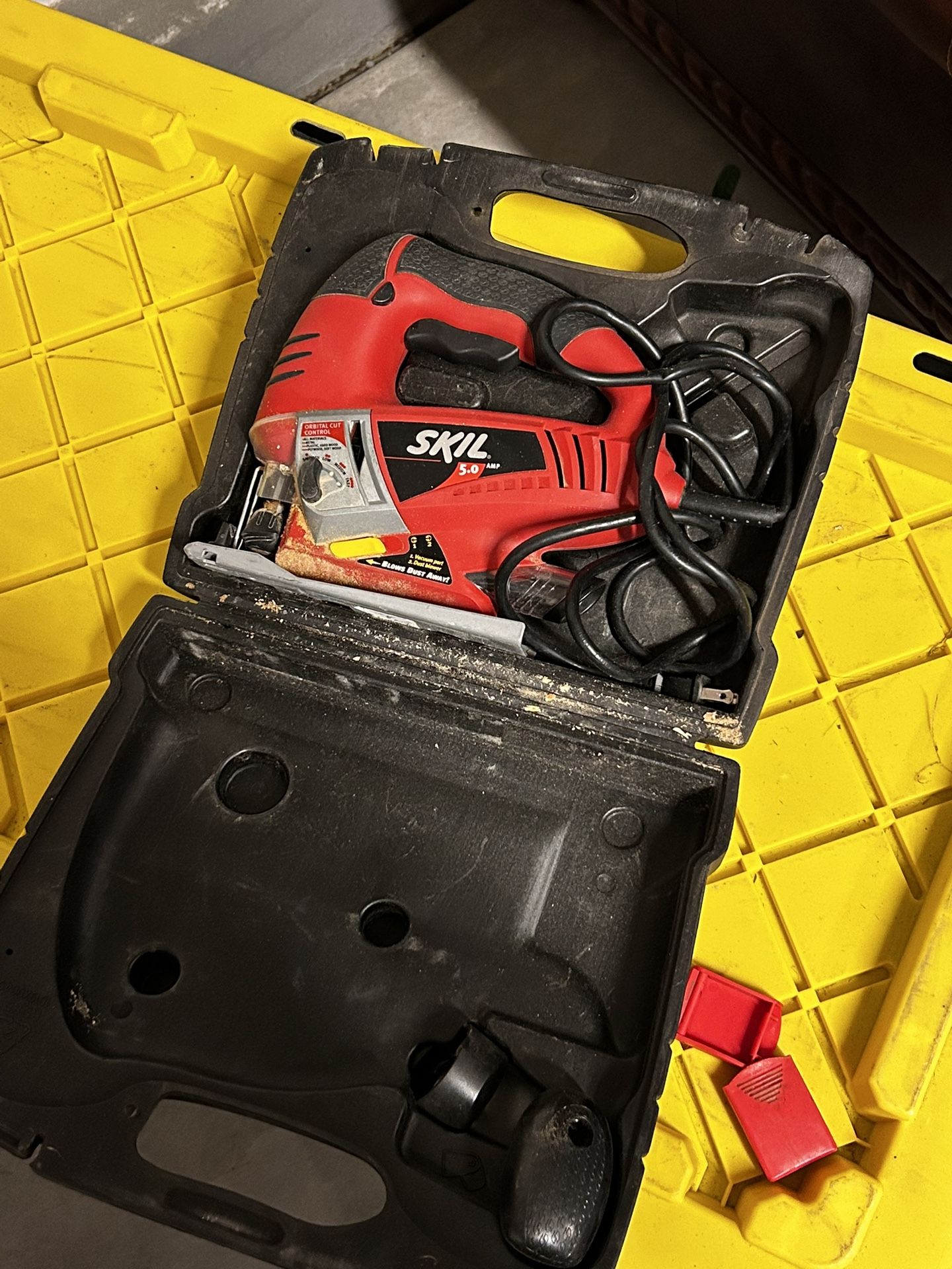 SKIL Saw 5-AMP