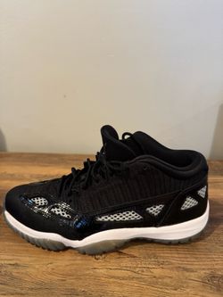 Air Jordan 11 Retro Low IE Sneaker