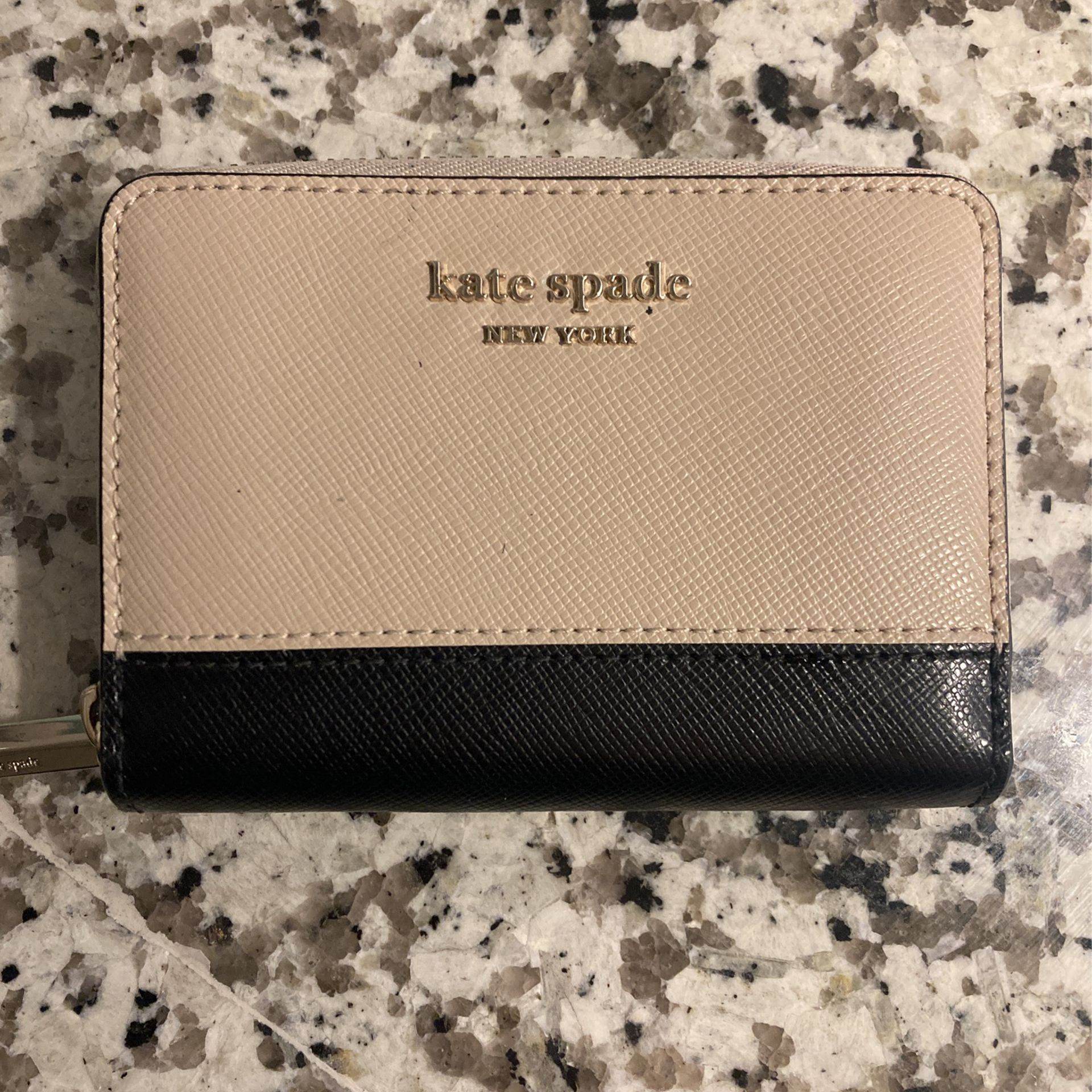 Like New Mini Kate Spade Card Wallet