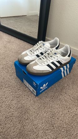 Adidas Sambas