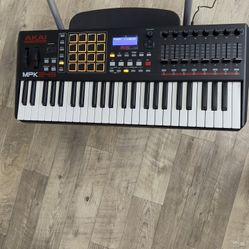 AKAI MPK 249 Keyboard for sale!