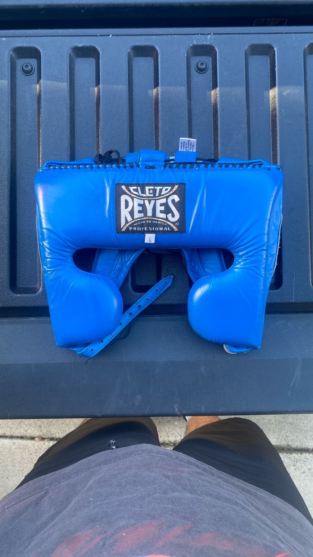 Cleto Reyes Headgear