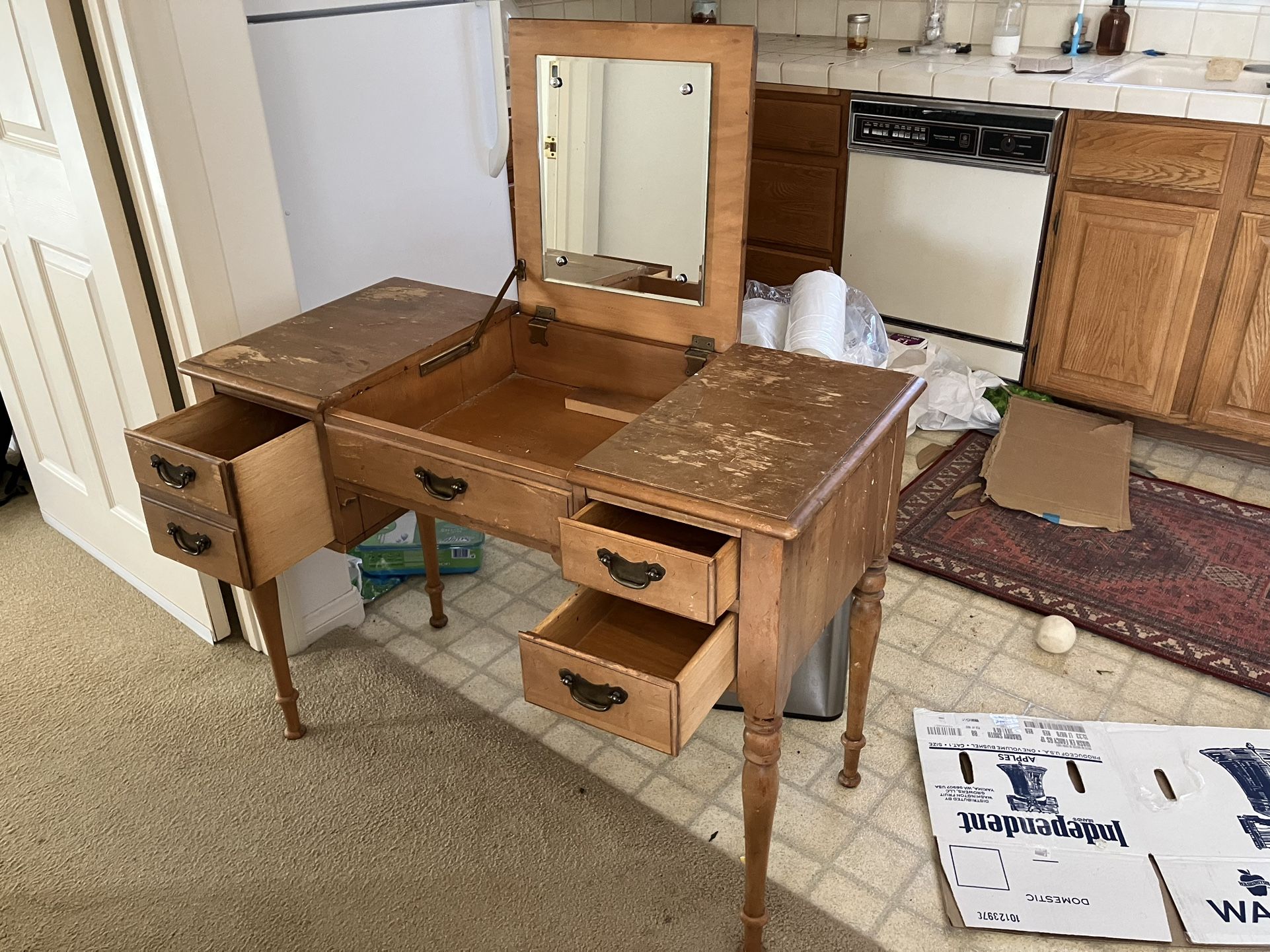 Solid Wood Vanity Desk - Drexel - $100 OBO