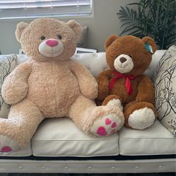 Oversized Teddy Bears