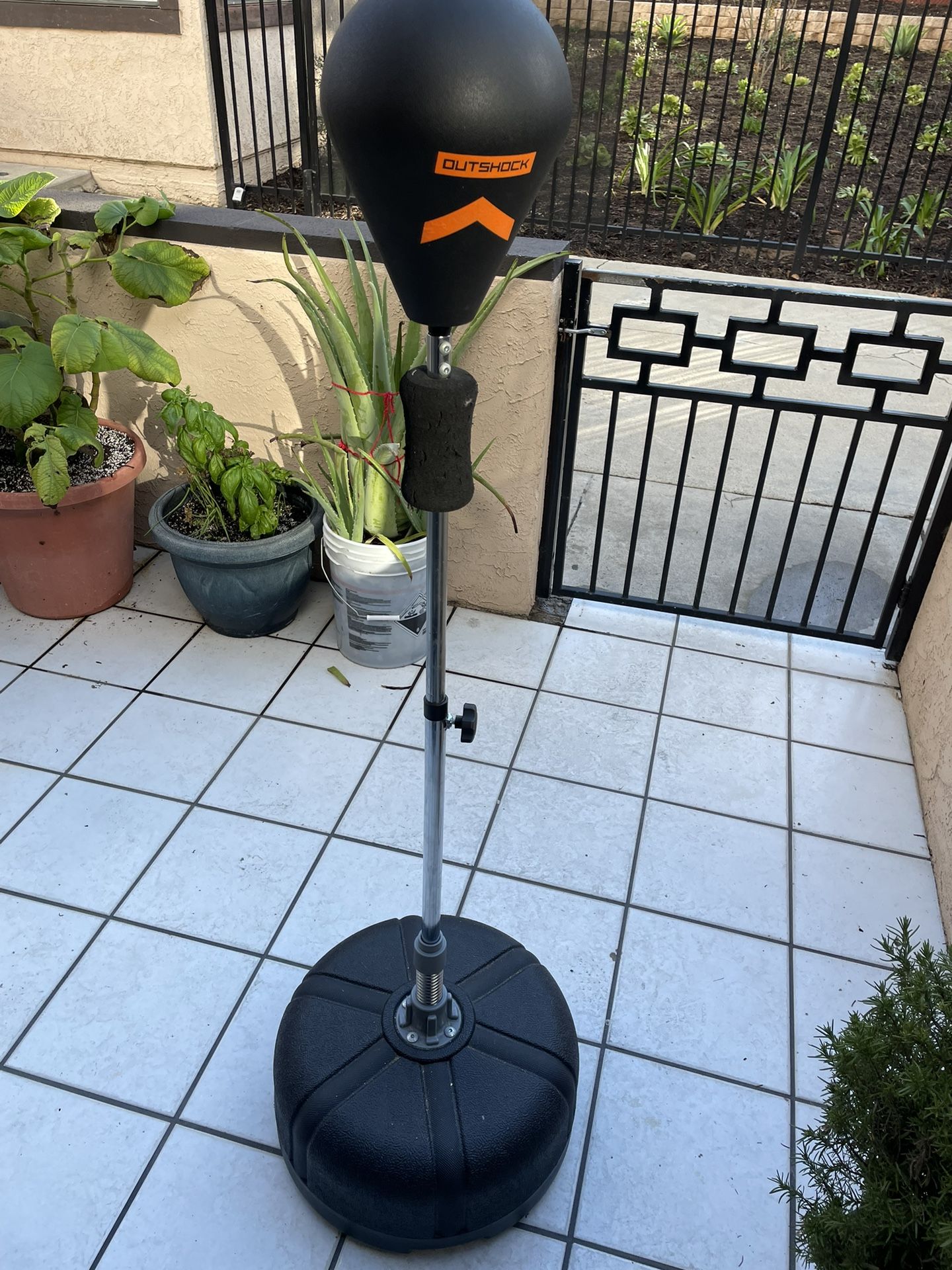 Speed Bag Freestanding Punching Bag For Boxing Training 