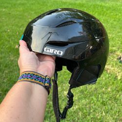 Helmet For Skiing And Snowboarding