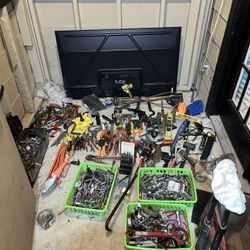 I sell my tool sets that are in good condition