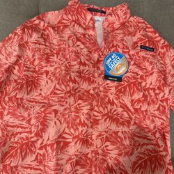 Man’s Short Sleeve Shirt