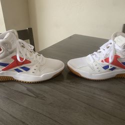 Reebok , Men Size 7.5 