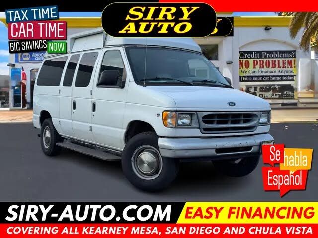 2001 Ford Econoline Cargo Van