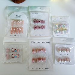 Size S salon quality push on /press on nails (price for each pair)
