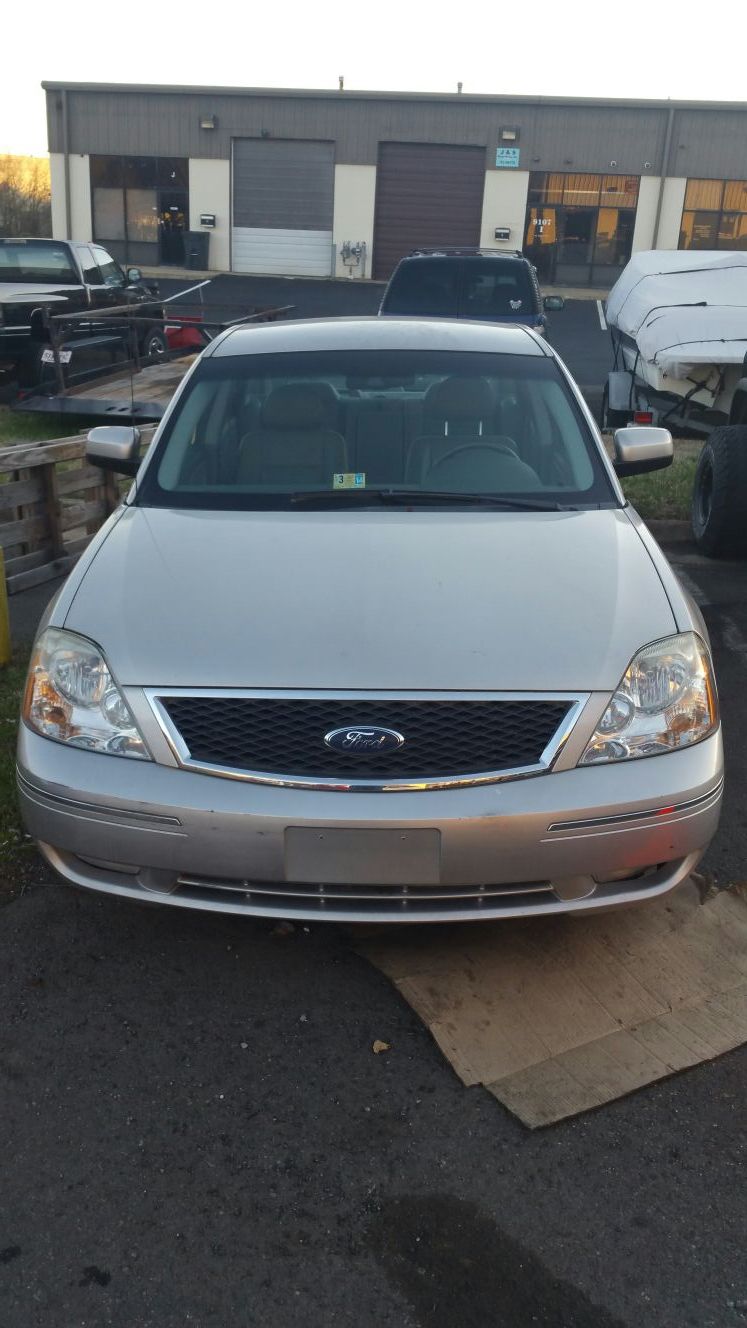 Ford 5avenida con 65000milles we ask 4300 perfect conditions or best offer