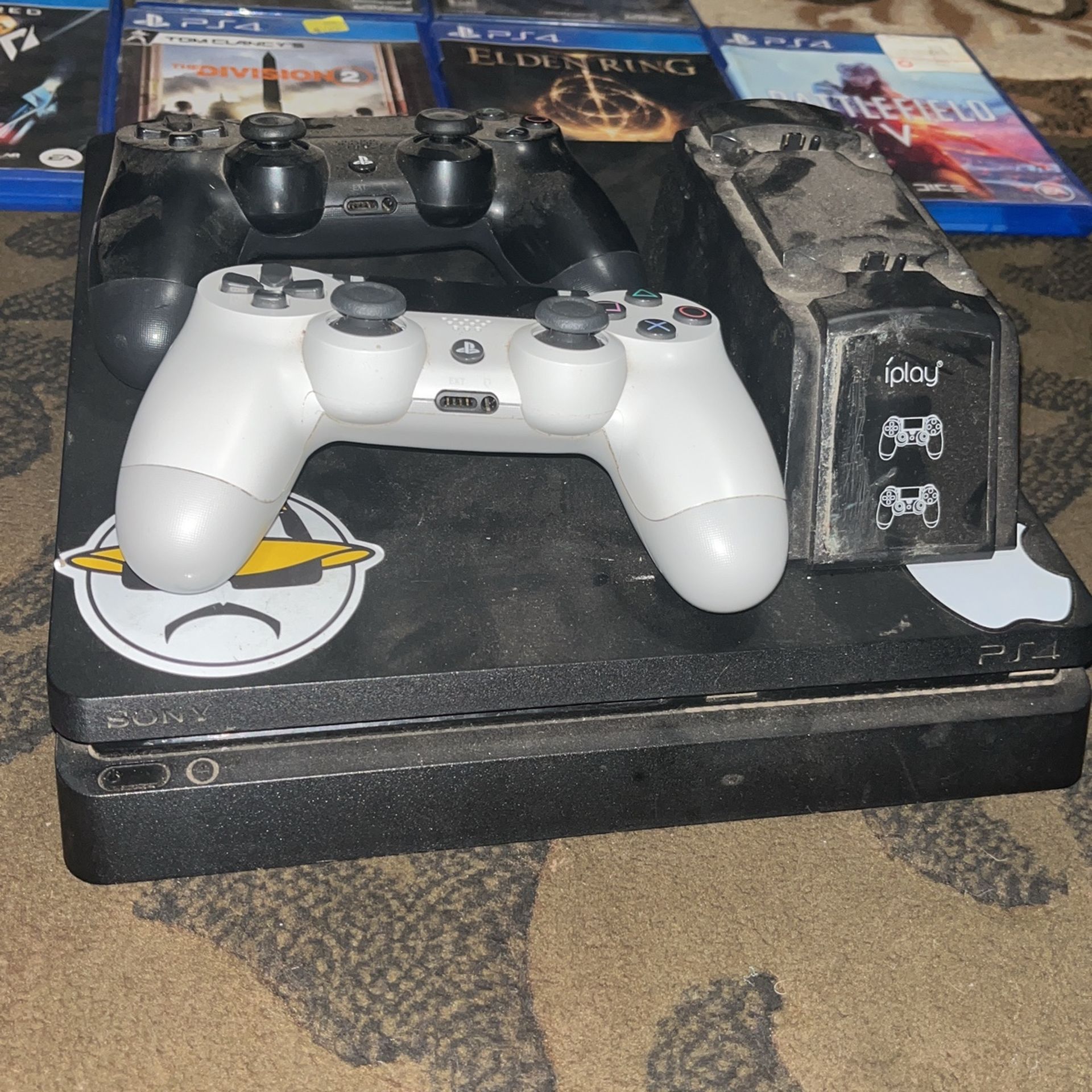 PS4 Slim-(negotiable)