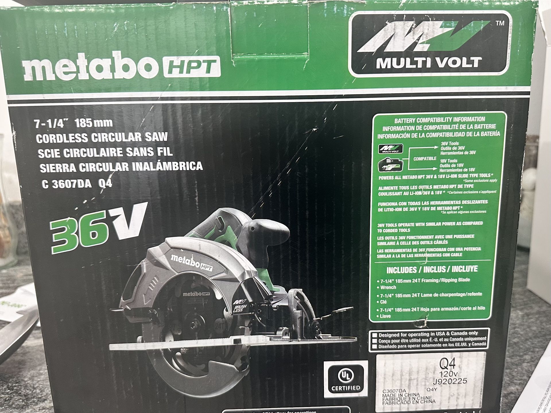 BRAND NEW - Metabo HPT MultiVolt 36-volt 7-1/4-in Brushless Hybrid Capable Circular saw