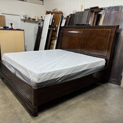 King Bed $360