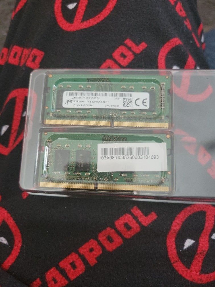 2 Pack 8 GB DRAM DDR4 2666