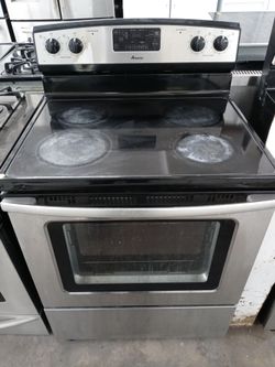 Amana stainless steel glasstop stove - Free delivery