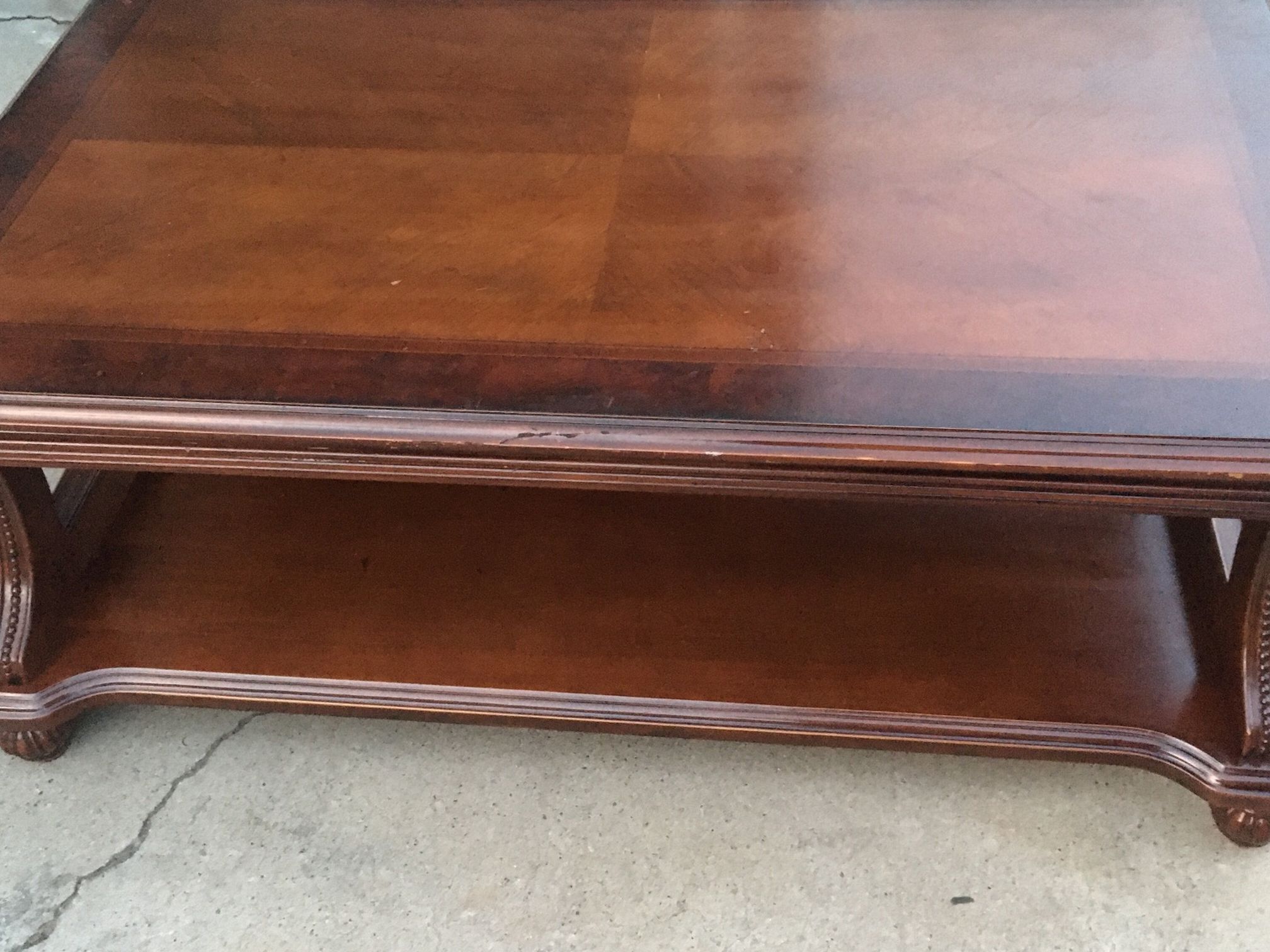 Coffe Table In Good Condition