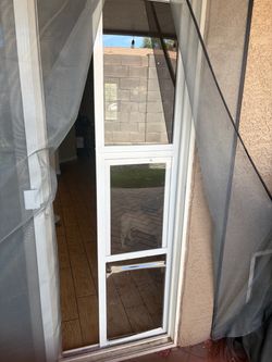 Brand New Sliding Glass Dog Door Insert
