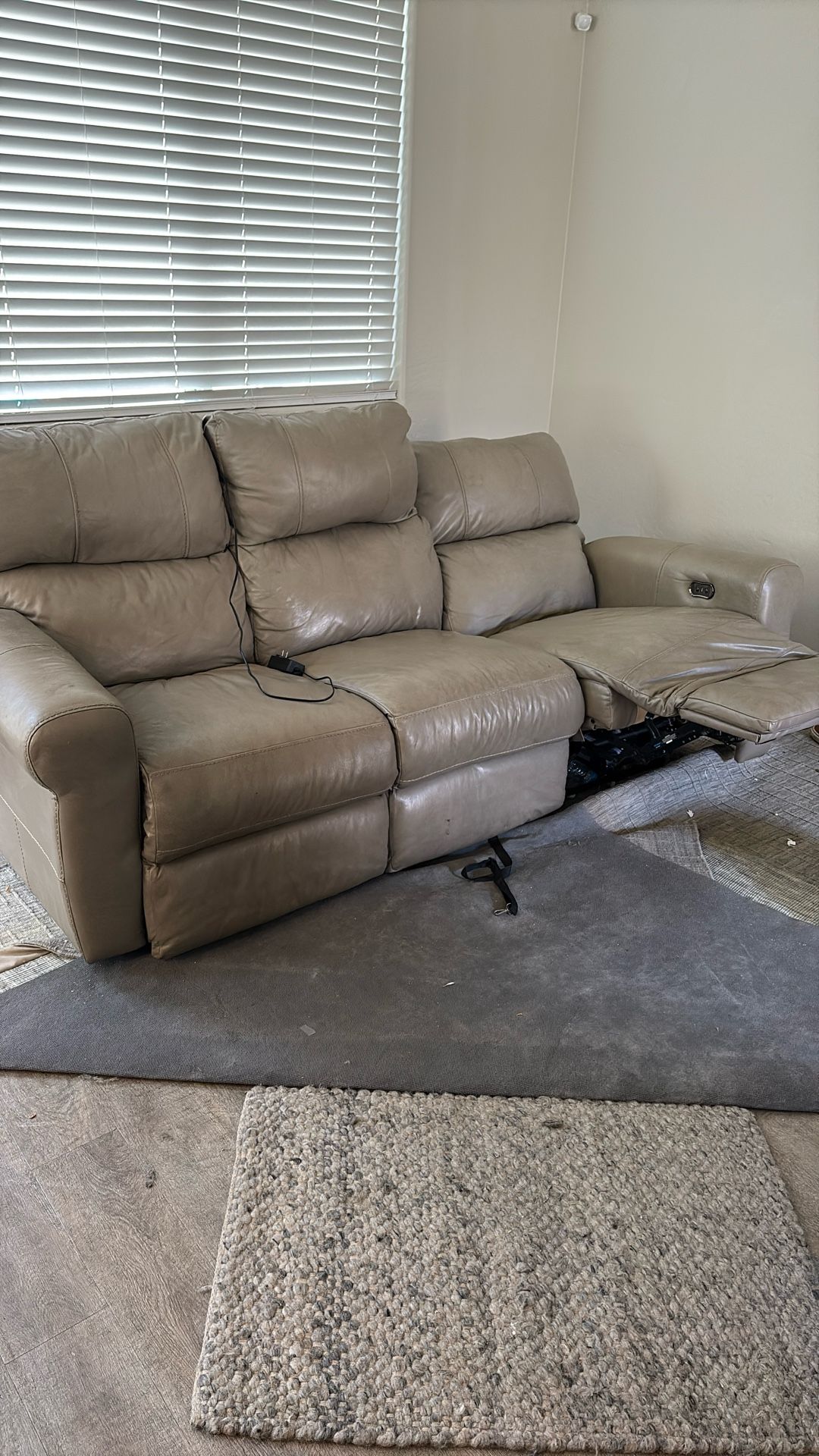 Free Couch - You Haul