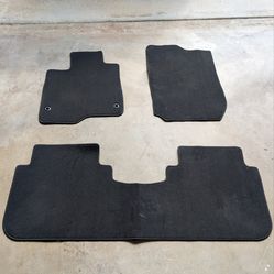 2023 Honda CRV (OEM) Black Carpet Floor Mats